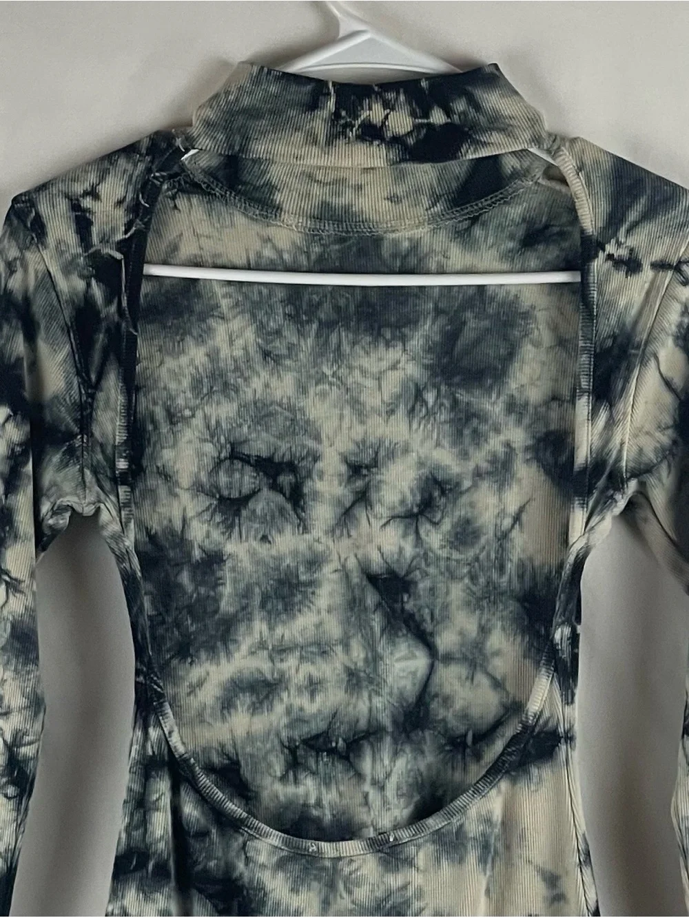 EGO navy white